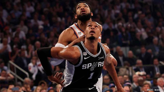 保底NBA二轮被选中？广东小将打成大腿，男篮未来最强双能卫！