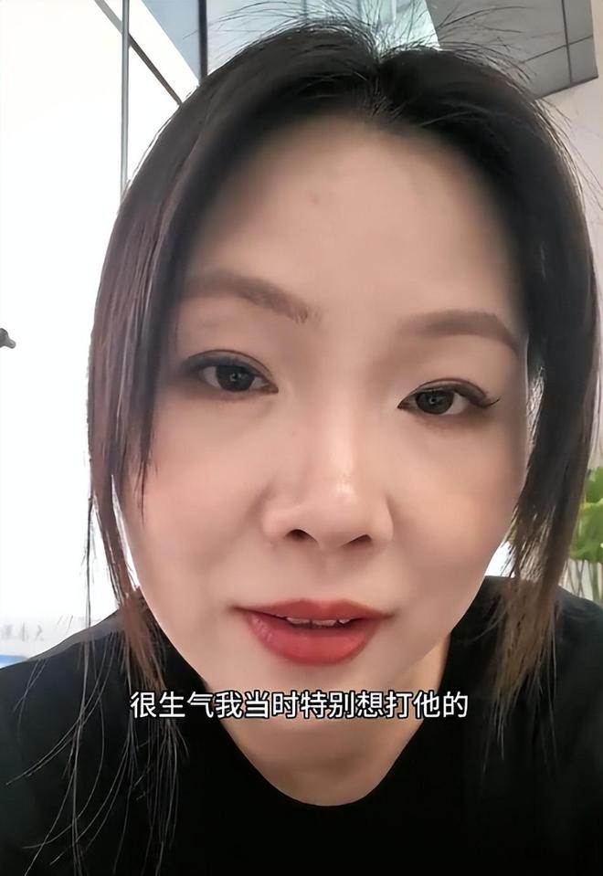18岁严子怡让全世界见世面，破除年龄“封印”连拿三站冠军