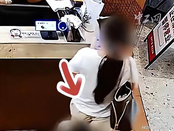 李梦翻红了！大V：郑薇说李梦是最好的！李梦：丑陋的只有人性