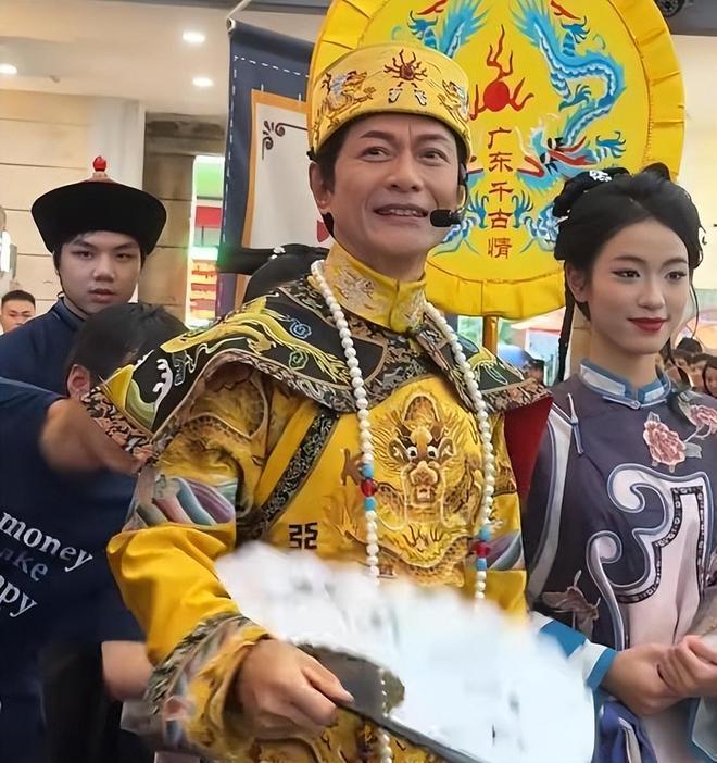 开拓者7人上双力克掘金 杨瀚森13+5+3+4帽填满数据栏