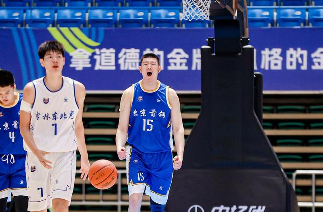 凯恩vs挪威：错失绝佳机会1次、越位1次，失误导致丢球1次