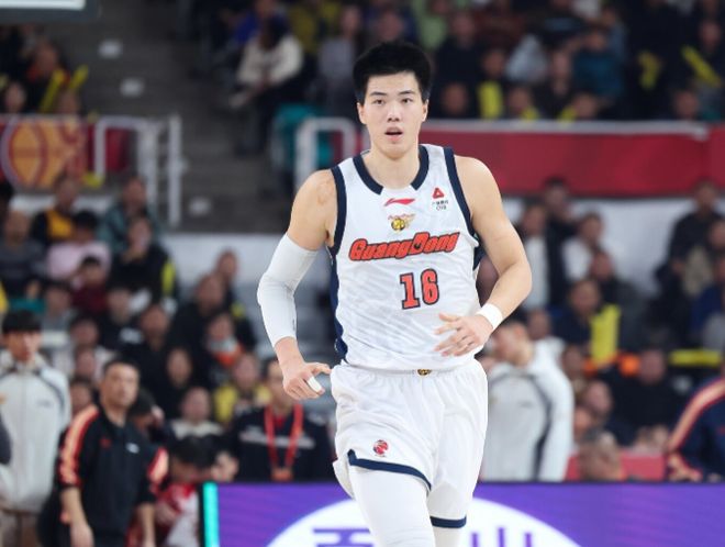 吐槽：1.78亿 ,篮网要签里弗斯？文班少林功夫白练了！