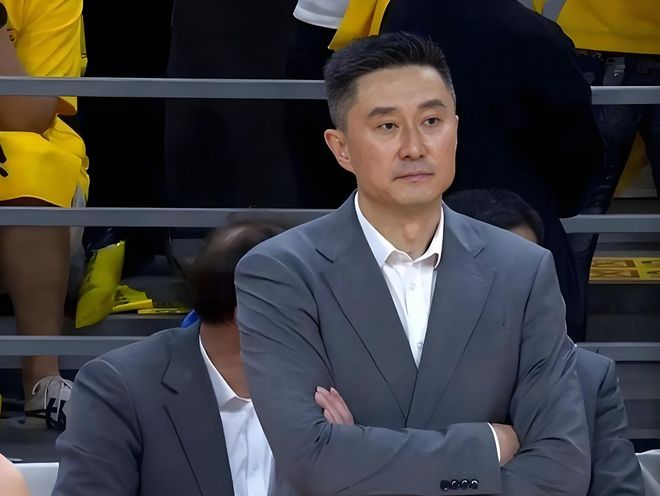 3 1大翻盘！亚锦赛4强出3席，中国女排半决赛对手出炉，运气真不错