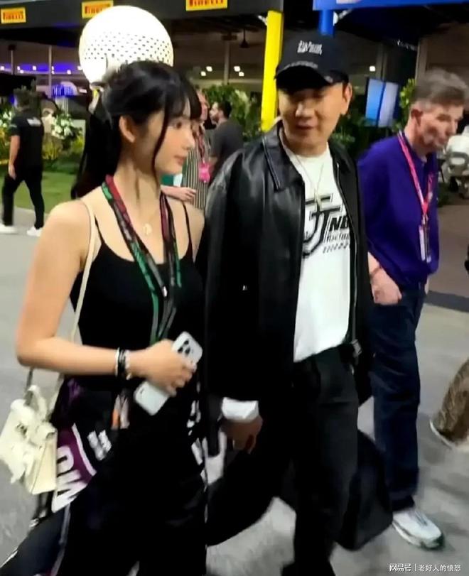 12分9板4助！杨瀚森夏联首秀被好兄弟隔扣，开拓者囤积5大中锋