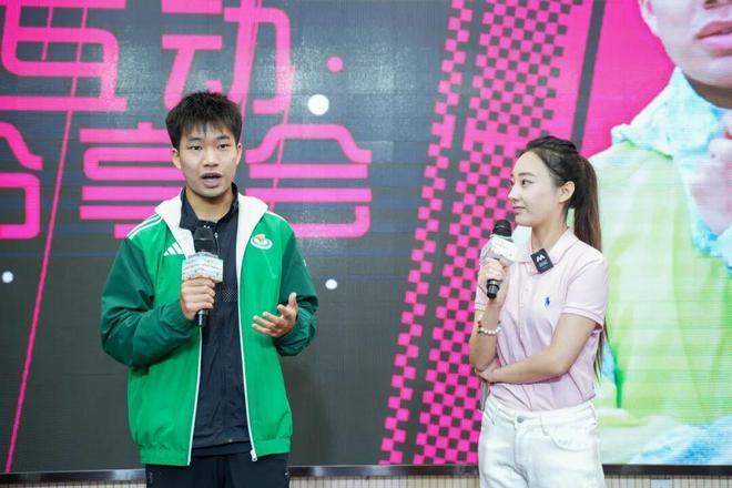 即将体检！巴萨8000万欧签下25岁戈登 或不买断拉什福德+退回曼联