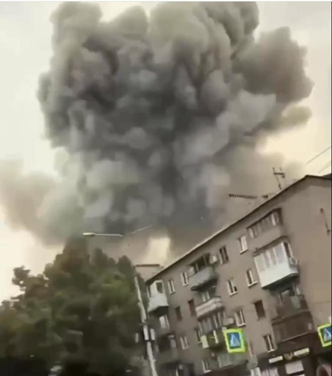 不装了，爆料北京队追求又国家队首发，阵容比中国男篮更强